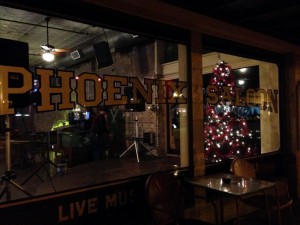 Phoenix Saloon: first bar in TX to serve women. And pretty good vegan chili to boot!