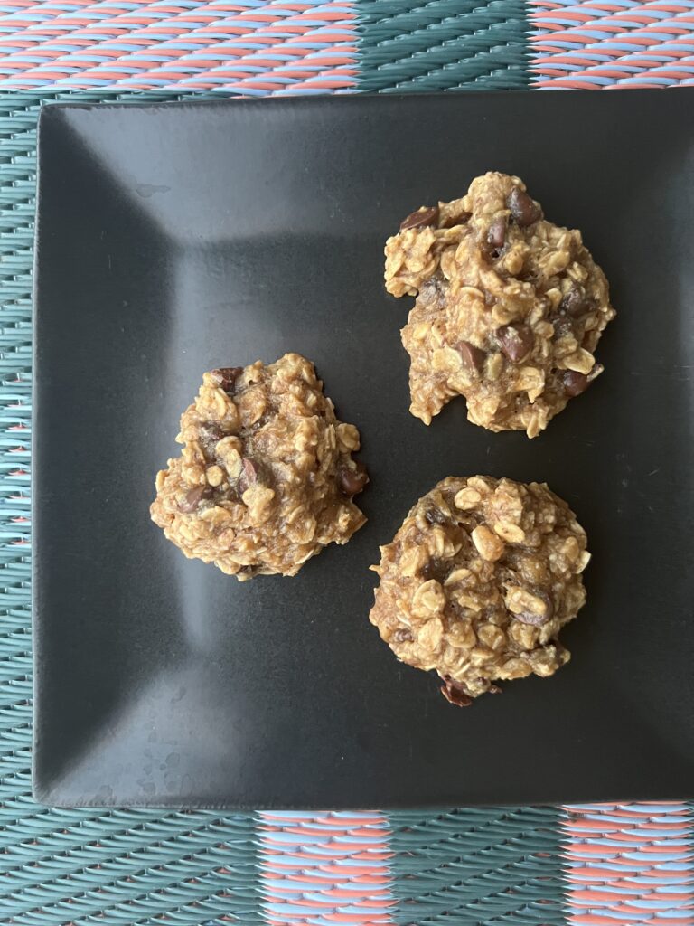 Gutsy, Oatsy, Peanut Buttery Chocolate Chip Cookies